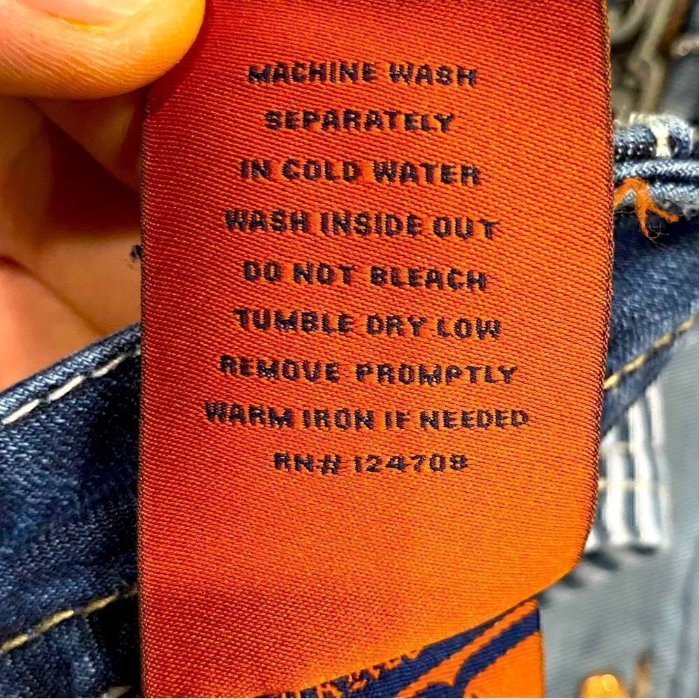 Rock Revival Low Rise Easy Crop Jeans 27x27.5 Distressed Stretch EUC - Picture 11 of 12